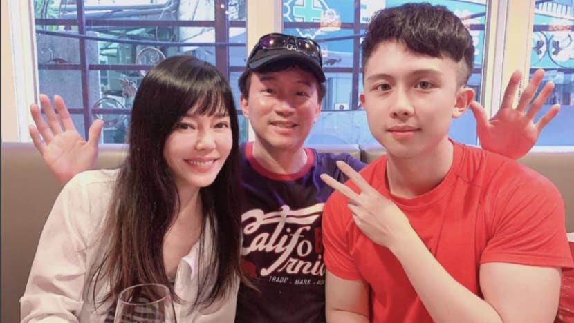 Taiwanese Celeb Couple’s 20-Year-Old Son Facing 10-Year Jail Sentence For Possessing Illegal Firearms Taiwanese Celeb Couple’s 20-Year-Old Son Facing 10-Year Jail Sentence For Possessing Illegal Firearms