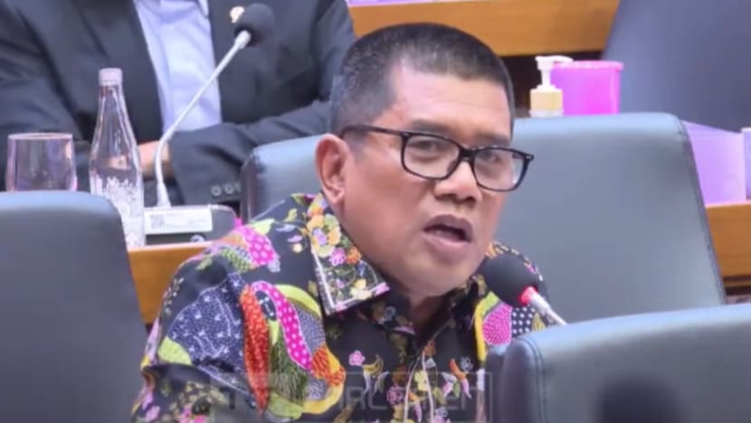Usul pemilu per 10 tahun demi bayar utang nyaleg, politikus NasDem dirujak netizen Usul pemilu per 10 tahun demi bayar utang nyaleg, politikus NasDem dirujak netizen