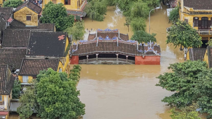 Vietnam flood death toll hits 40 as Typhoon Kalmaegi looms