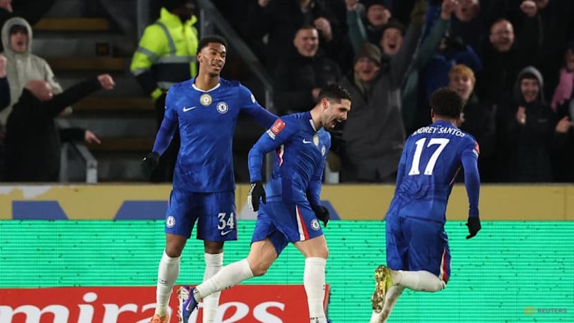 Wrexham edge Ipswich, Chelsea thump Hull in FA Cup fourth round