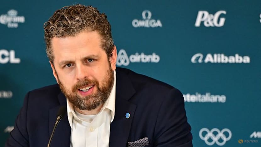 Ice hockey-No medal but Sweden savour progress made in Milan