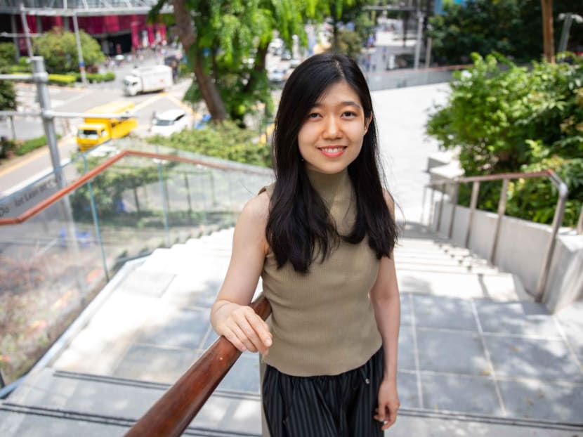 In the months leading up to her 30th birthday, Alvona Loh Zi Hui found herself grappling with Fogo — the fear of getting old.
In the months leading up to her 30th birthday, Alvona Loh Zi Hui found herself grappling with Fogo — the fear of getting old.