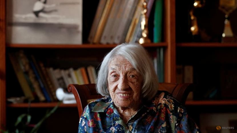 Agnes Keleti, world's oldest Olympic champion, dies at 103 Agnes Keleti, world's oldest Olympic champion, dies at 103