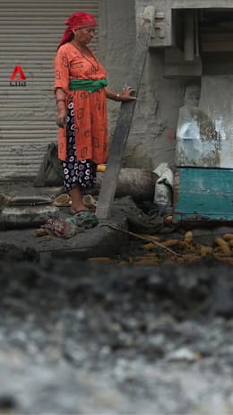 Residents of flood-ravaged town in Nepal return home