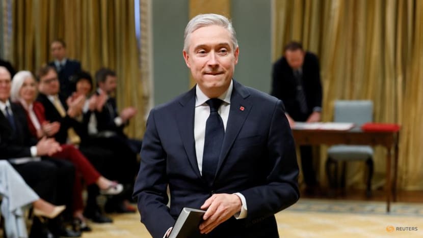 Japan, Canada agree to cooperate on market stability