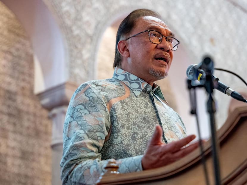 PH to consider views of party leaders before accepting sacked UMNO members: Anwar Ibrahim