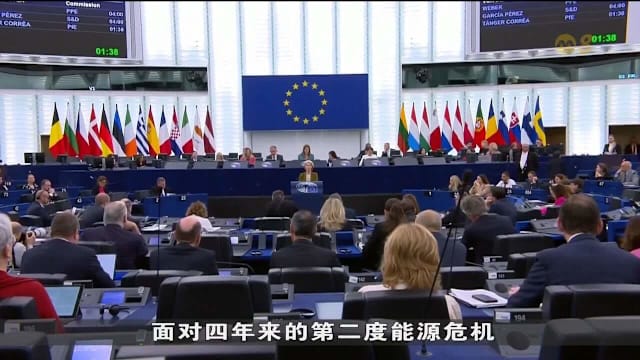 油价飙升供应告急 欧洲航司陷航空燃油困局
