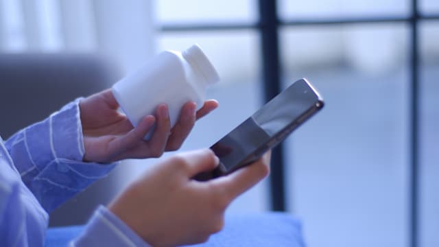 网传女子服6元保健品后死亡 马国卫生部介入调查