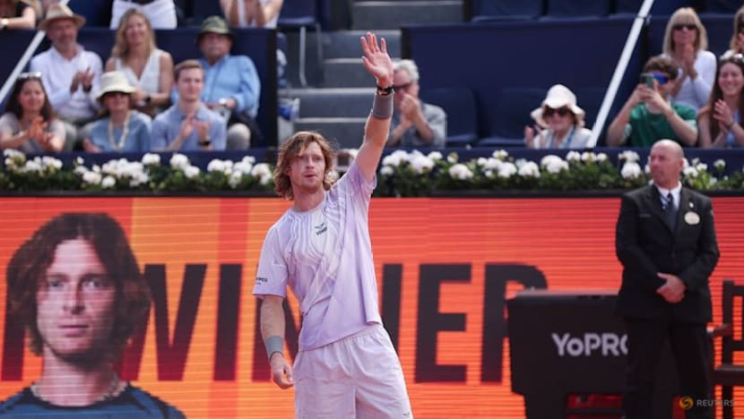 Rublev sets up Barcelona final showdown with Fils