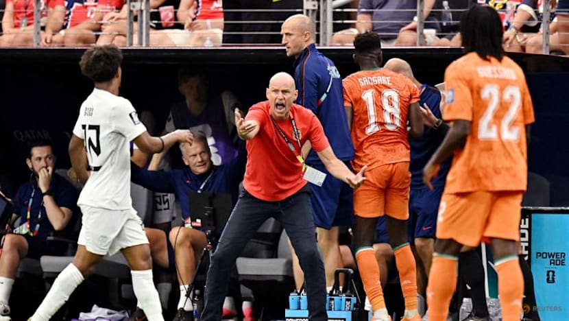 Solbakken endures sideline stress as Haaland steers Norway into World Cup last 16