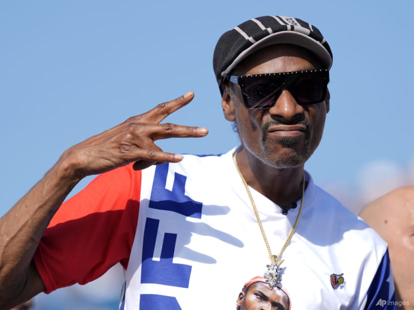 Snoop Dogg – America’s biggest cheerleader at Paris Olympics Snoop Dogg – America’s biggest cheerleader at Paris Olympics