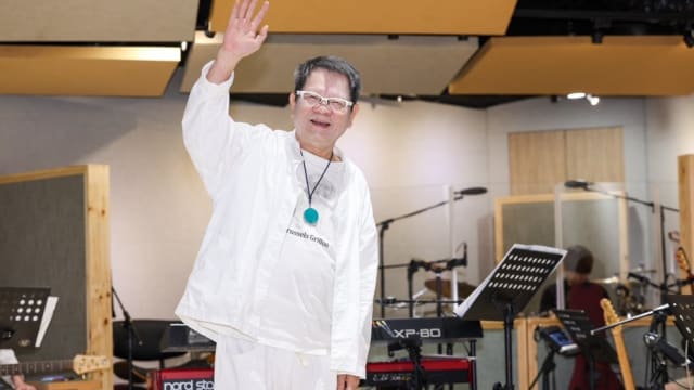 自曝罹患膀胱癌，郑进一直言“活到70岁够了”！