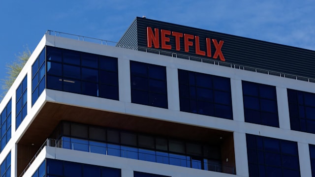 网飞收购华纳兄弟 引起好莱坞强烈反弹