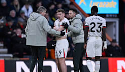 Chelsea's Maresca says Delap shoulder injury looks bad