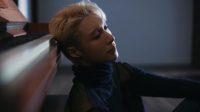 再听“Lay式情歌”的心碎、遗憾与感动　张艺兴“错过系列”第3曲《没什么能给你》