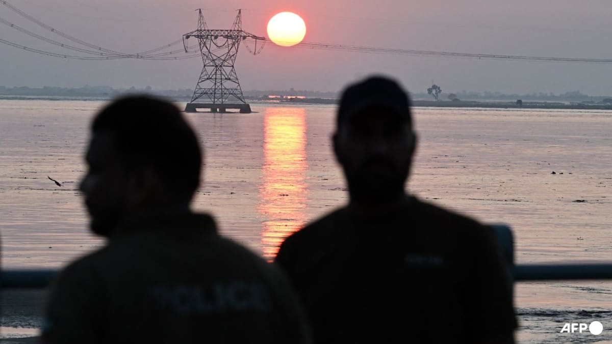 Pakistan accuses India of disrupting river flows