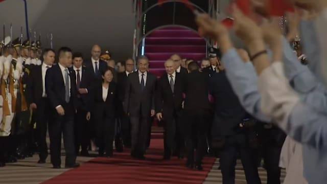 俄罗斯总统普京抵达北京 对中国进行国事访问