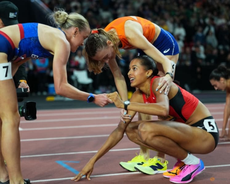 Werro outpaces Hodgkinson to win inaugural Ultimate Championship 800m title