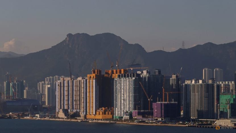 Hongkongers to be offered HK$3,000 for information on tenants abusing public flat scheme Hongkongers to be offered HK$3,000 for information on tenants abusing public flat scheme
