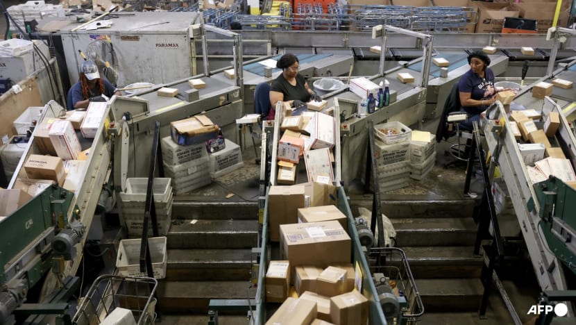 US Postal Service U-turn on China parcels sows confusion among retailers, shippers US Postal Service U-turn on China parcels sows confusion among retailers, shippers