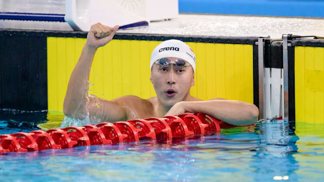 我国男泳将柯正文蝉联男子100米蝶泳冠军