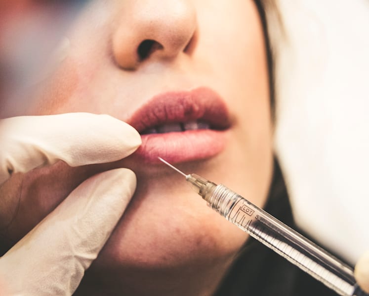 8 weeks' jail for unlicensed beautician who offered facial aesthetic jabs using products from Alibaba