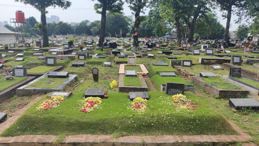 Krisis lahan makam di Jakarta, makam tumpang jadi solusi, efektifkah?