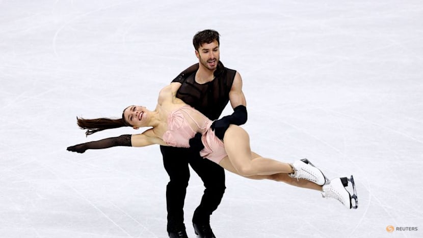 Figure skating-US lead team event after strong skates by Chock & Bates and Liu