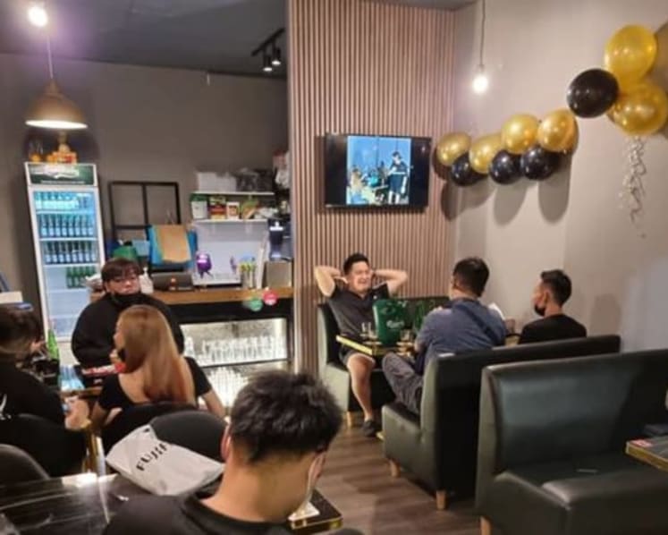 17 suspected members of unlawful societies arrested during raids on nightlife establishments