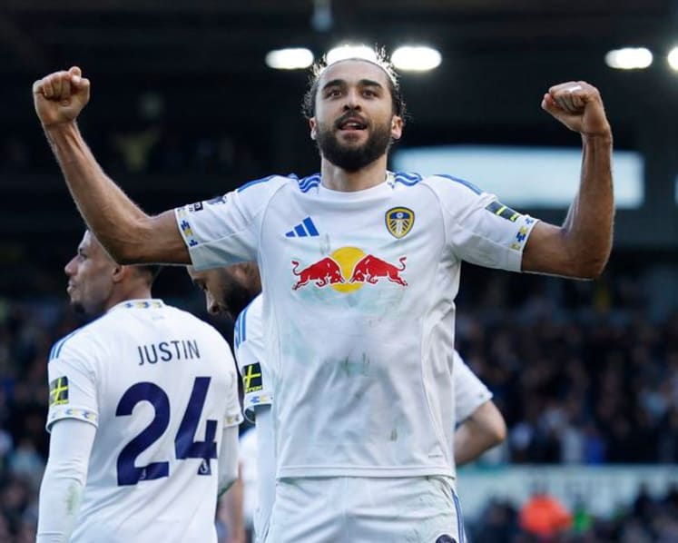 Spurs stuck in drop zone, Wolves on brink of relegation, Man United beat Chelsea