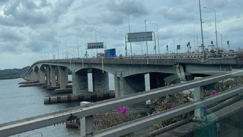 Singaporean man killed in motorcycle accident on Second Link Expressway Singaporean man killed in motorcycle accident on Second Link Expressway