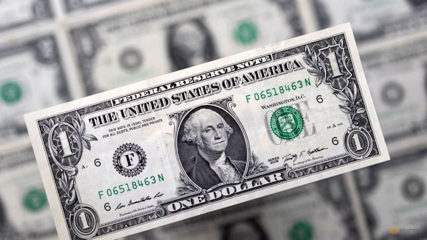Dollar holds steady as Middle East keeps investors jittery Dollar holds steady as Middle East keeps investors jittery