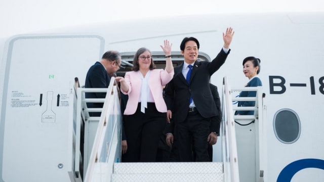 美国安排台湾总统赖清德过境 中国发出强烈谴责