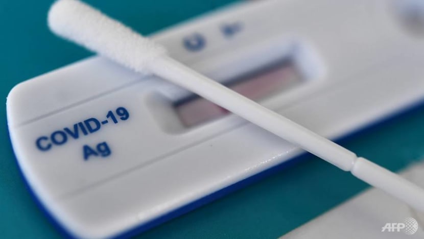 FAQ: What to do if you have COVID-19 symptoms or your antigen rapid test is positive FAQ: What to do if you have COVID-19 symptoms or your antigen rapid test is positive