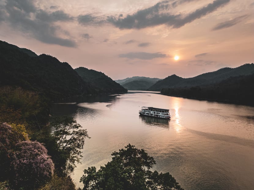 Luxury Mekong cruise in Laos: A journey through idyllic landscapes