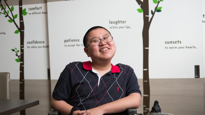 Teen with muscular dystrophy wants to make others happy