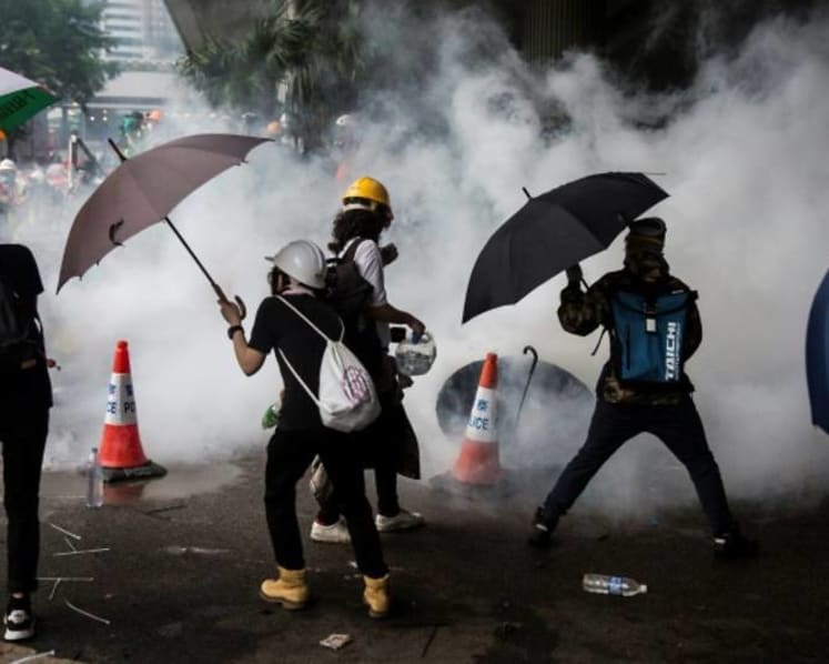 Commentary: How did Hong Kong, my home, turn into a war zone?