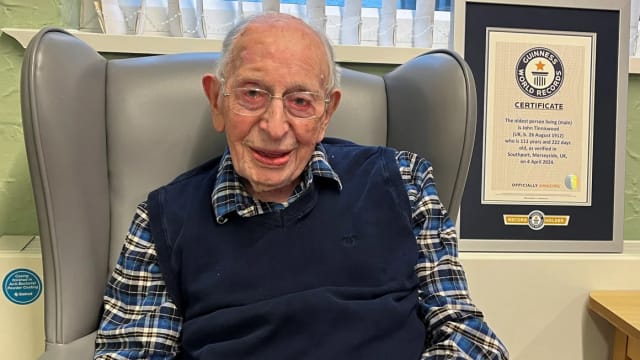 英111岁人瑞成最长寿男性 与铁达尼号沉没同年出生