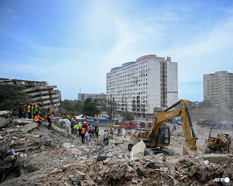 Death toll from Venezuela quakes rises past 6,000