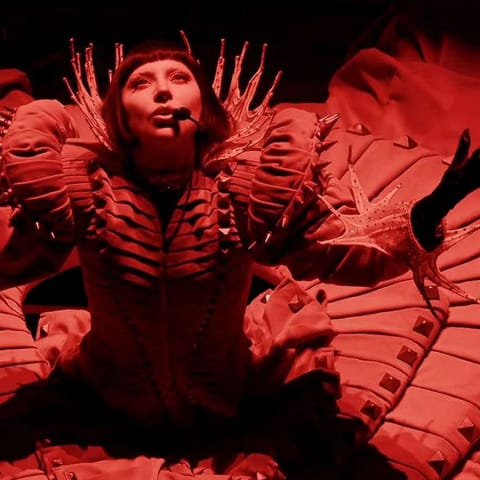 突显独特表演魅力！Lady Gaga震撼Coachella现场 5场壮观演出震撼全场