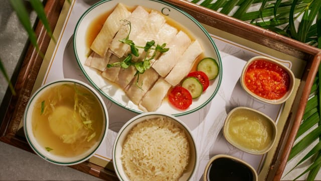 Chatterbox进驻圣淘沙开休闲餐厅，文华鸡饭与招牌菜肴能以更亲民价格享用！