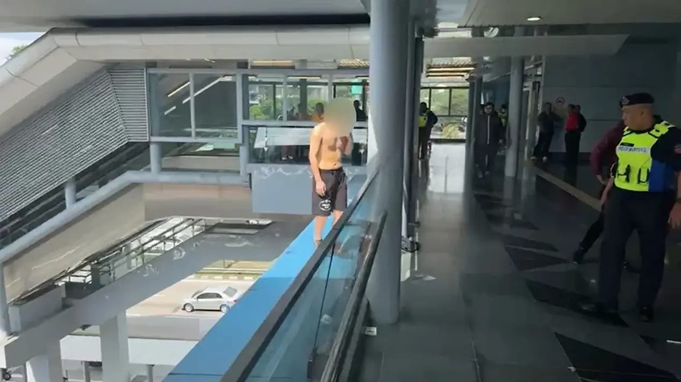 台籍男子情绪失控  脱衣半裸大闹吉隆坡地铁站 