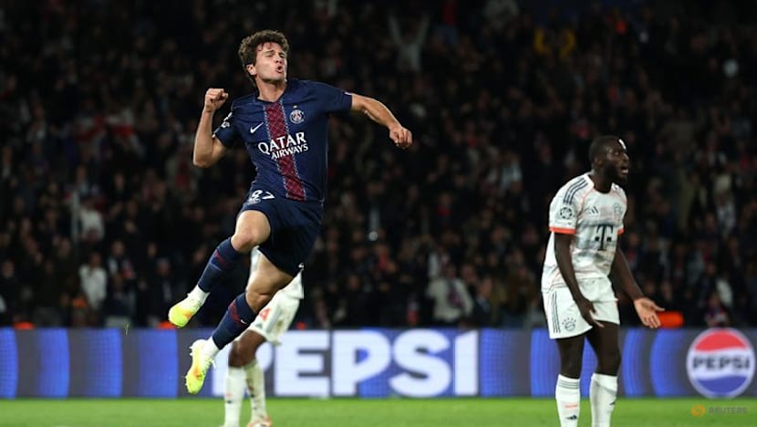 Diaz shines and sees red as Bayern beat PSG in Champions League