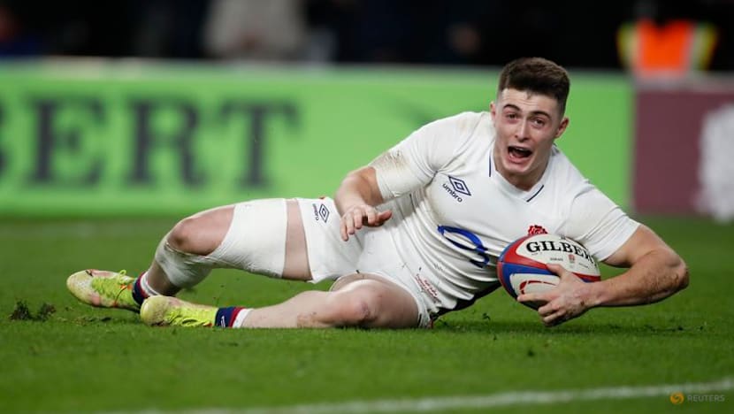 Teen sensation Caluori named in England squad for autumn matches