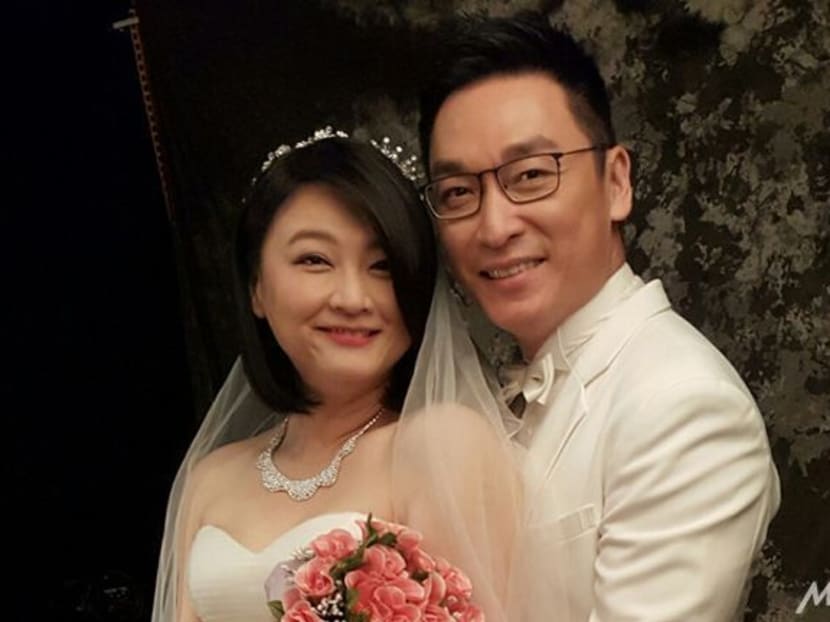 Chen Li Ping, Rayson Tan take first ‘wedding photos’ 17 years after tying the knot