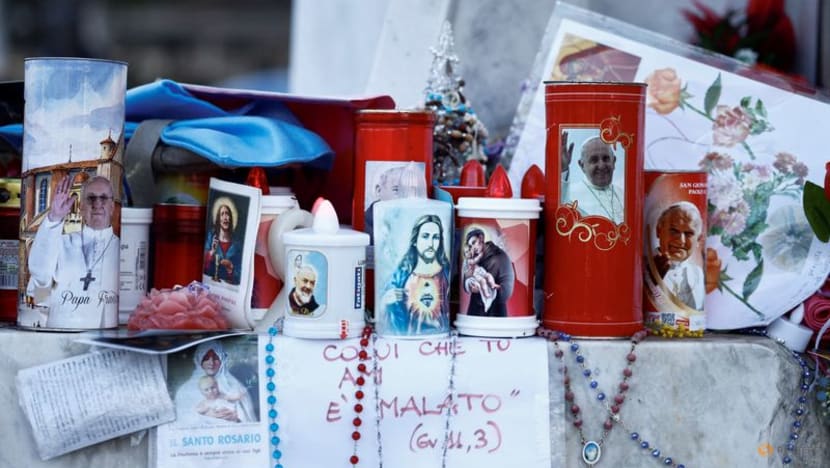 Pope Francis no longer needs ventilation after respiratory crisis, Vatican says