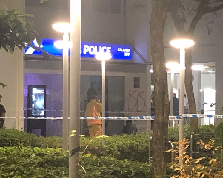 Fire breaks out at police post on Towner Road, 30-year-old man detained