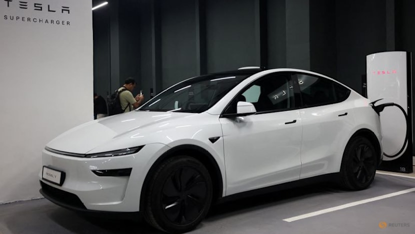 Tesla set for strong quarter fueled by rush to get expiring US EV tax credits