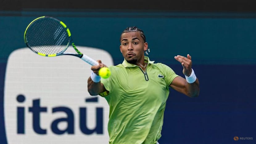 Sinner on doorstep of 'Sunshine Double' after beating Zverev in Miami