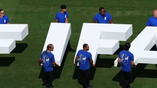 UEFA tuduh FIFA 'jual maruah'; bantah pelan tubuh anak syarikat bernilai AS$20 bilion